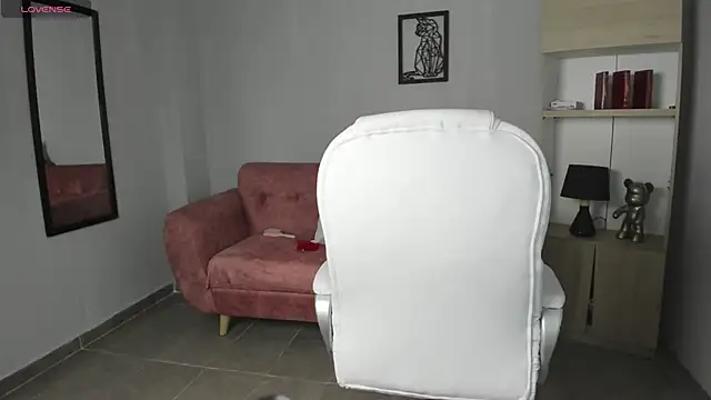 Snapshot of Alice23jones chatting on 09-11-25, 03:12 Alice23jones online show from 09-11-25, 03:12