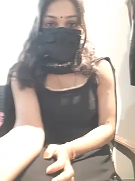 Snapshot of Sonam-378 chatting on 01-27-25, 05:15 Sonam-378 online show from 01-27-25, 05:15