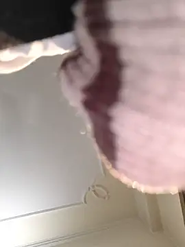 Snapshot of Sonam-378 chatting on 03-07-25, 05:49 Sonam-378 online show from 03-07-25, 05:49