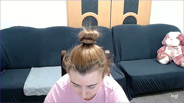 VioletaFlower7 online show from 01-26-25, 09:40