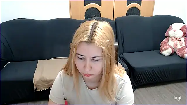 VioletaFlower7 online show from 02-18-25, 08:38