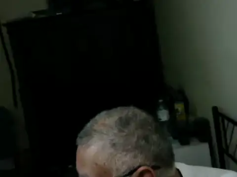 Snapshot of 100Tauros chatting on 07-15-26, 08:25 100Tauros online show from 07-15-26, 08:25