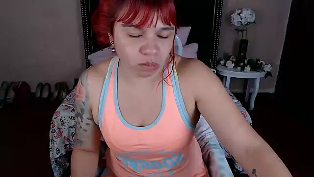 Snapshot of VioletaaaSlave chatting on 06-01-26, 11:34 VioletaaaSlave online show from 06-01-26, 11:34