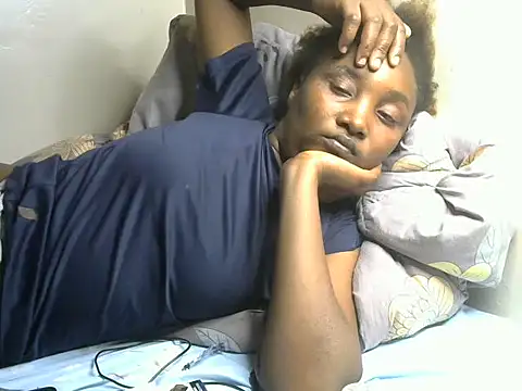 StacyGee24 online show from 02-20-26, 06:41