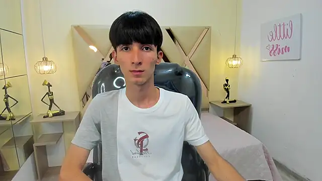 Snapshot of Jake_evans chatting on 09-29-25, 03:22 Jake evans online show from 09-29-25, 03:22