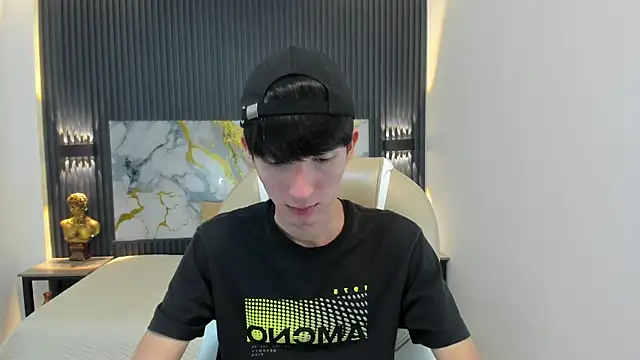 Snapshot of Jake_evans chatting on 10-18-25, 08:20 Jake evans online show from 10-18-25, 08:20