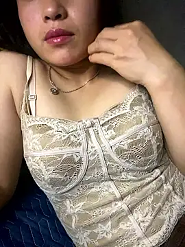 T tina92 online show from 01-15-26, 01:48