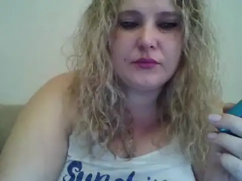 ParisMimi online show from 11-13-25, 09:41