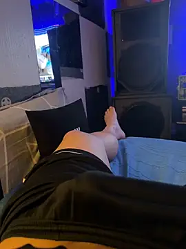 MatthewEmme online show from 12-21-25, 04:03