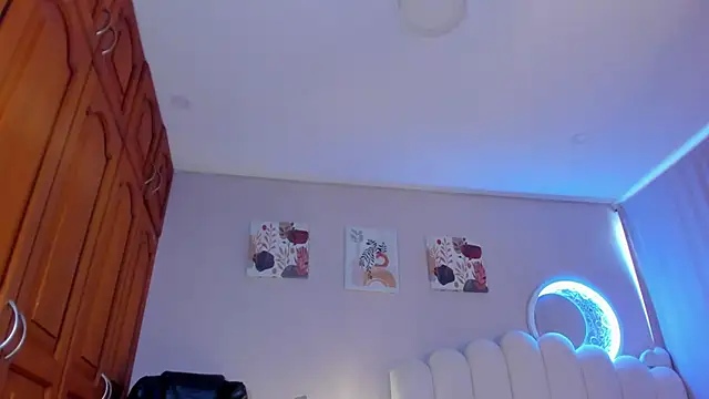 martinaaricci online show from 11-12-25, 12:16