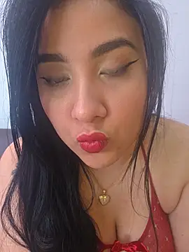 Snapshot of bigboobsrose1 chatting on 06-09-26, 03:12 bigboobsrose1 online show from 06-09-26, 03:12