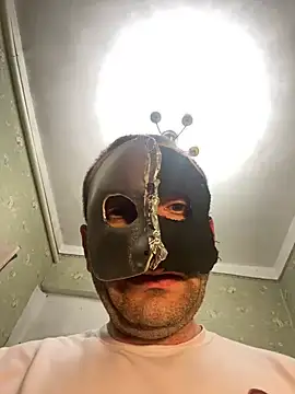 Snapshot of Ariel_Ari chatting on 02-13-25, 03:39 Ariel Ari online show from 02-13-25, 03:39