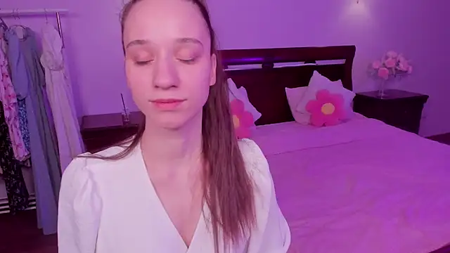 Snapshot of StaceySunny chatting on 01-31-26, 07:45 StaceySunny online show from 01-31-26, 07:45