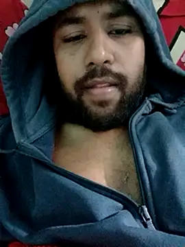 Snapshot of zakly69 chatting on 02-04-25, 11:27 zakly69 online show from 02-04-25, 11:27