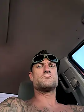 Snapshot of klownman1 chatting on 03-08-25, 07:20 klownman1 online show from 03-08-25, 07:20