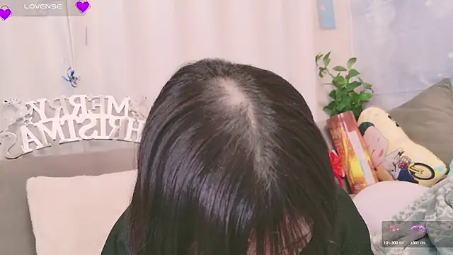 Snapshot of Conatsu chatting on 12-13-24, 03:21 Conatsu online show from 12-13-24, 03:21