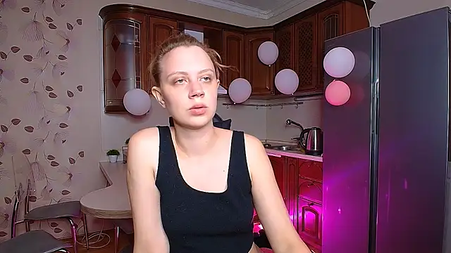 Snapshot of SexyNadi chatting on 09-14-25, 06:45 SexyNadi online show from 09-14-25, 06:45