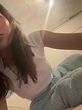 Lanaprincess22 online show from 06-11-26, 08:07