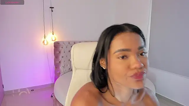 Snapshot of madisson_davon chatting on 09-14-25, 05:12 madisson davon online show from 09-14-25, 05:12