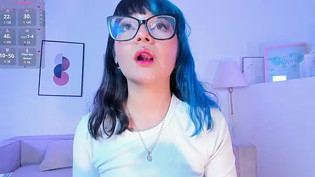 Snapshot of Sweet_Namii chatting on 11-10-25, 07:35 Sweet Namii online show from 11-10-25, 07:35