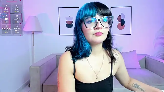 Snapshot of Sweet_Namii chatting on 11-15-25, 08:27 Sweet Namii online show from 11-15-25, 08:27