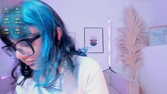 Snapshot of Sweet_Namii chatting on 11-25-25, 07:58 Sweet Namii online show from 11-25-25, 07:58