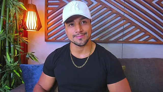 MikeEstevess online show from 01-24-25, 03:43