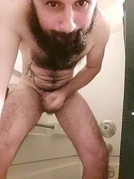 Snapshot of hungandnerdy420 chatting on 09-27-25, 08:03 hungandnerdy420 online show from 09-27-25, 08:03