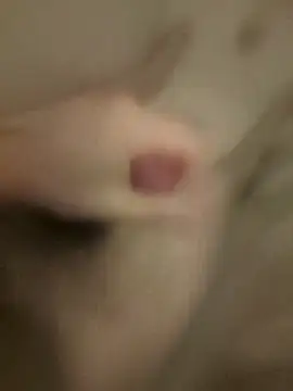 Snapshot of hungandnerdy420 chatting on 10-29-25, 11:17 hungandnerdy420 online show from 10-29-25, 11:17