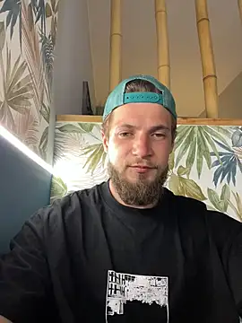 Snapshot of jimmyy_ chatting on 05-19-26, 07:47 jimmyy online show from 05-19-26, 07:47
