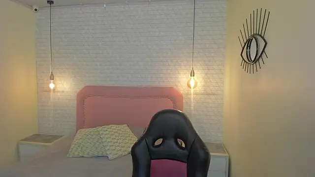 Kittytimberlake online show from 04-07-26, 12:49