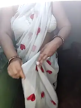 Snapshot of Pratibha_ji chatting on 01-19-25, 06:20 Pratibha ji online show from 01-19-25, 06:20
