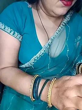 Snapshot of Pratibha_ji chatting on 02-12-25, 04:22 Pratibha ji online show from 02-12-25, 04:22