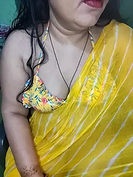 Snapshot of Pratibha_ji chatting on 03-02-25, 06:48 Pratibha ji online show from 03-02-25, 06:48