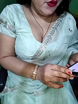 Snapshot of Pratibha_ji chatting on 03-05-25, 04:46 Pratibha ji online show from 03-05-25, 04:46