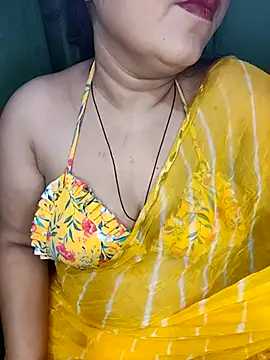 Snapshot of Pratibha_ji chatting on 03-19-25, 06:35 Pratibha ji online show from 03-19-25, 06:35