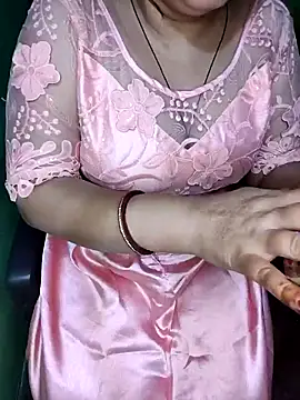 Snapshot of Pratibha_ji chatting on 03-22-25, 05:28 Pratibha ji online show from 03-22-25, 05:28