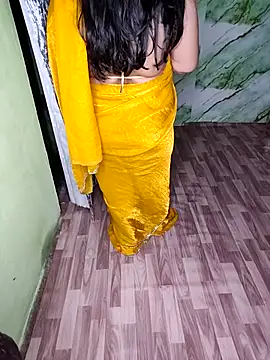 Snapshot of Pratibha_ji chatting on 10-13-25, 07:36 Pratibha ji online show from 10-13-25, 07:36