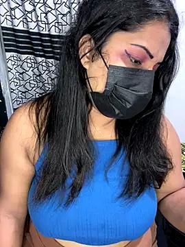 NOORA-GIRL online show from 11-27-25, 10:23