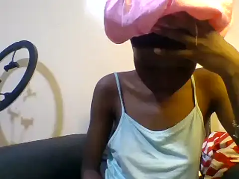 Baddie Floxxy online show from 12-10-24, 02:17