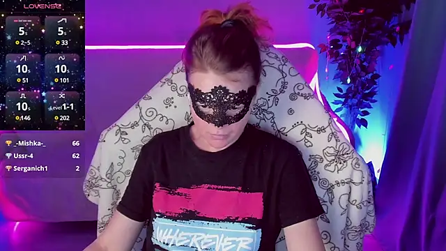 Snapshot of Sexy-Housewife chatting on 01-15-25, 05:37 Sexy-Housewife online show from 01-15-25, 05:37