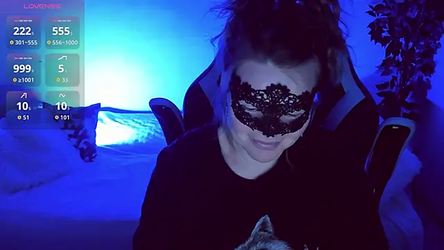 Snapshot of Sexy-Housewife chatting on 10-12-25, 06:51 Sexy-Housewife online show from 10-12-25, 06:51