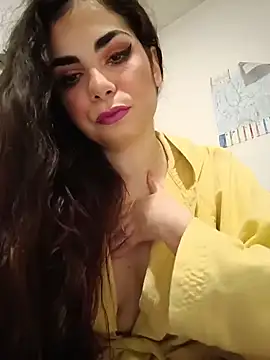 Snapshot of Saturnia_Yvonne chatting on 12-12-24, 07:37 Saturnia Yvonne online show from 12-12-24, 07:37