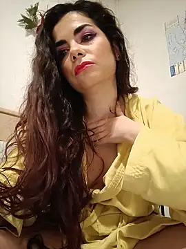 Snapshot of Saturnia_Yvonne chatting on 01-22-25, 05:59 Saturnia Yvonne online show from 01-22-25, 05:59