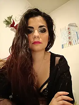 Snapshot of Saturnia_Yvonne chatting on 01-24-25, 06:04 Saturnia Yvonne online show from 01-24-25, 06:04