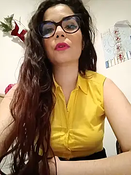 Snapshot of Saturnia_Yvonne chatting on 01-30-25, 11:45 Saturnia Yvonne online show from 01-30-25, 11:45