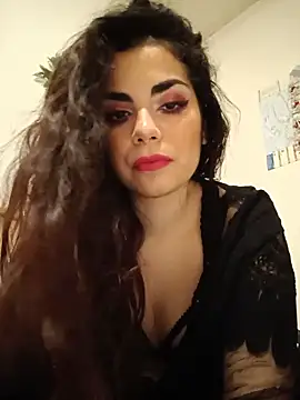 Snapshot of Saturnia_Yvonne chatting on 02-05-25, 11:06 Saturnia Yvonne online show from 02-05-25, 11:06