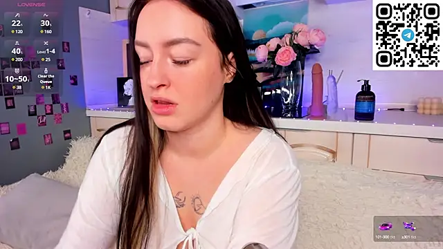 Snapshot of Kruela_Eva chatting on 03-17-25, 11:43 Kruela Eva online show from 03-17-25, 11:43