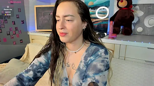 Snapshot of Kruela_Eva chatting on 11-15-25, 11:21 Kruela Eva online show from 11-15-25, 11:21