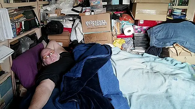 hadeszeuss2 online show from 02-10-26, 02:43